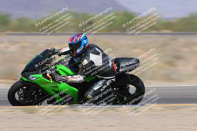 media/Oct-01-2023-SoCal Trackdays (Sun) [[4c570cc352]]/Turn 15 Inside (140pm)/
